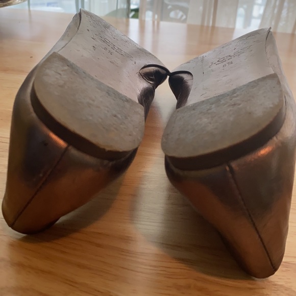 J Crew Metallic Leather Ballet Flats with Bow Accent - Picture 4 of 16